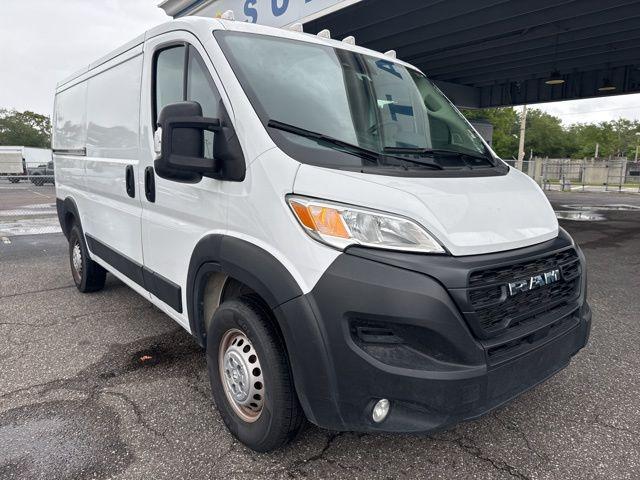 2025 Ram ProMaster 2500 Cargo Van Tradesman Low Roof 136" WB w/Pass Seat