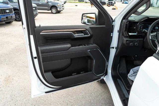 2025 Chevrolet Silverado 1500 2WD Crew Cab Short Bed LT