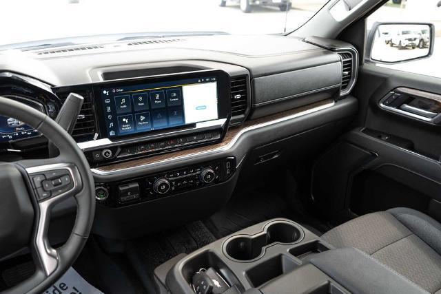 2025 Chevrolet Silverado 1500 2WD Crew Cab Short Bed LT