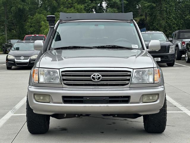 2004 Toyota Land Cruiser Base