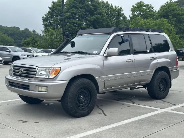 2004 Toyota Land Cruiser Base