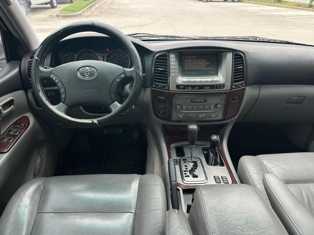 2004 Toyota Land Cruiser Base