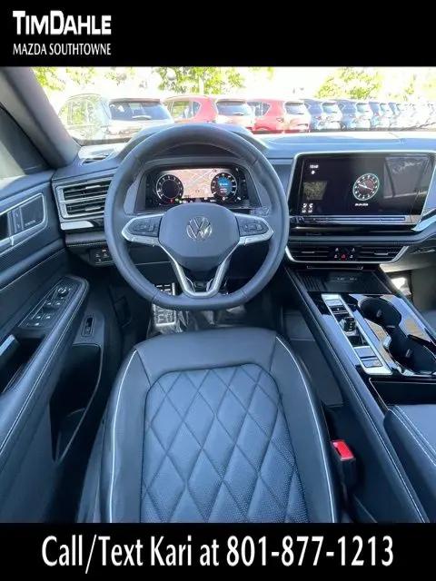 2026 Volkswagen Atlas Cross Sport SEL Premium R-Line
