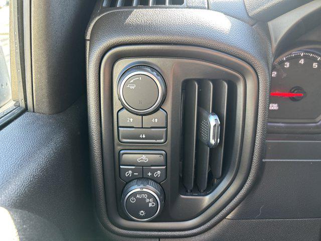 2020 Chevrolet Silverado 2500HD 4WD Double Cab Standard Bed Custom
