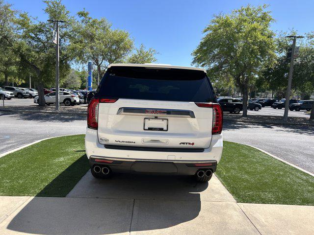 2024 GMC Yukon 4WD AT4