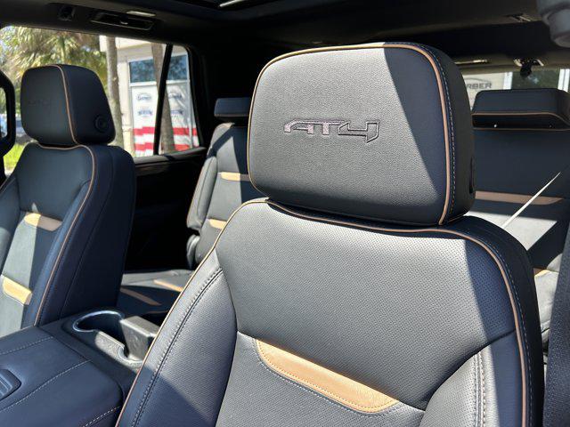 2024 GMC Yukon 4WD AT4