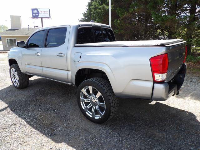 2016 Toyota Tacoma SR V6