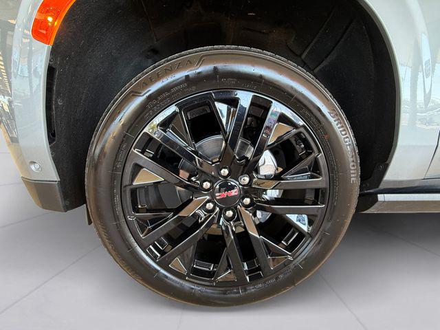 2024 GMC Yukon XL 4WD Denali