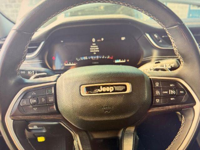 2023 Jeep Grand Cherokee Limited 4x4 2023 Jeep Grand Cherokee Limited 4x4