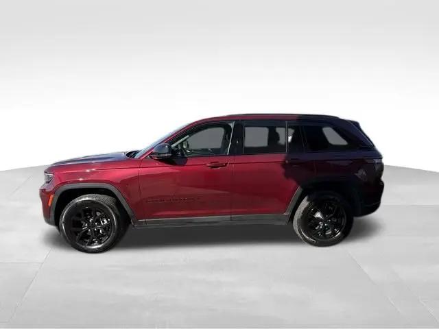 2025 Jeep Grand Cherokee Altitude 4x4