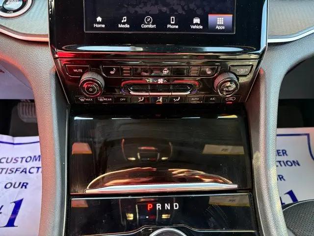 2025 Jeep Grand Cherokee Altitude 4x4