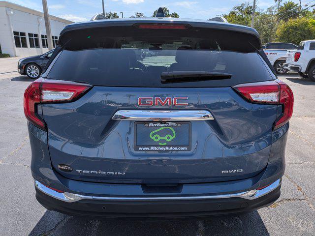 2024 GMC Terrain AWD SLT