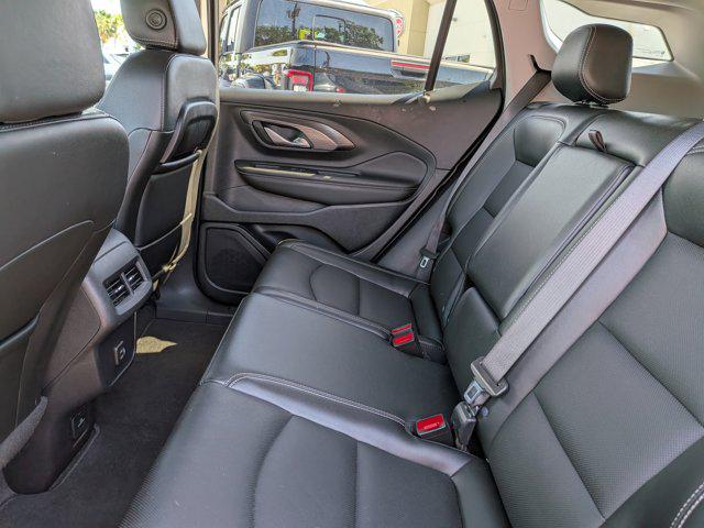 2024 GMC Terrain AWD SLT