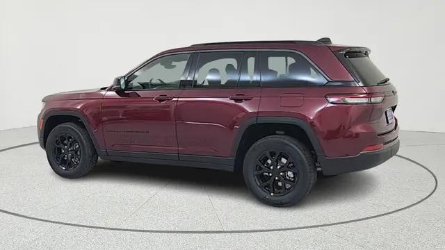 2026 Jeep Grand Cherokee Altitude 4x2