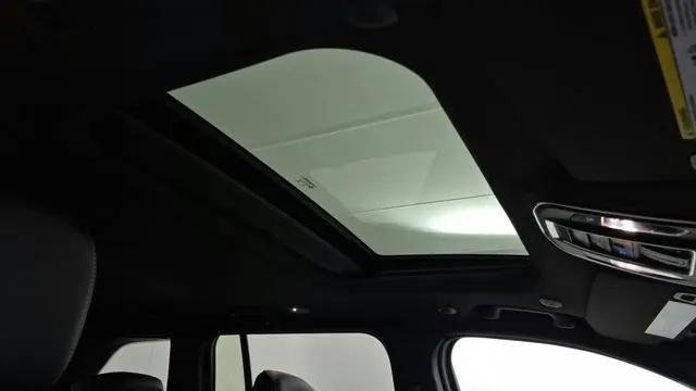 2026 Jeep Grand Cherokee Altitude 4x2