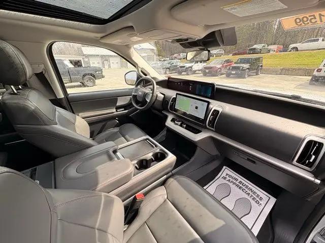 2025 Ford Expedition Active MAX