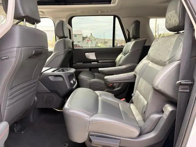 2025 Ford Expedition Active MAX