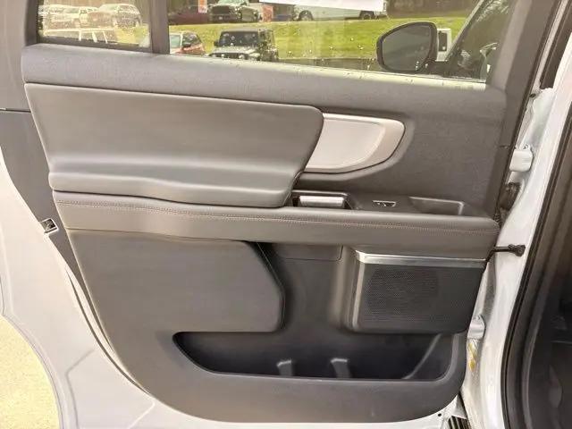 2025 Ford Expedition Active MAX