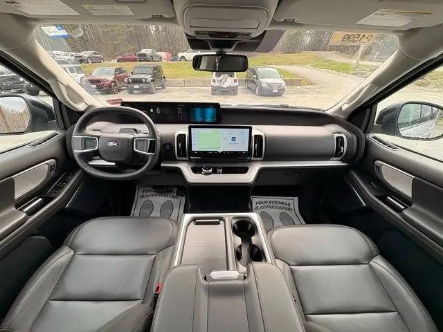 2025 Ford Expedition Active MAX