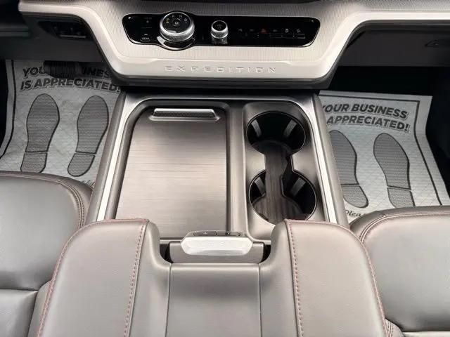 2025 Ford Expedition Active MAX
