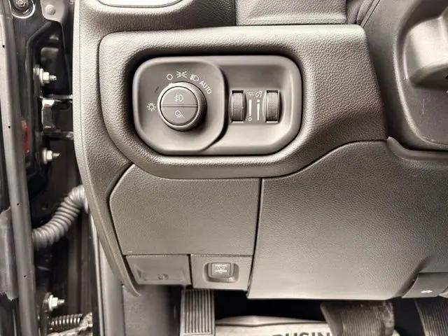 2023 Ram 2500 Laramie Crew Cab 4x4 6'4" Box