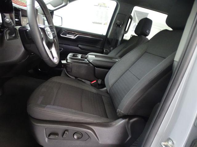 2024 GMC Sierra 1500 4WD Crew Cab Short Box Elevation with 3SB