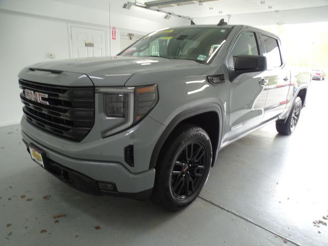 2024 GMC Sierra 1500 4WD Crew Cab Short Box Elevation with 3SB