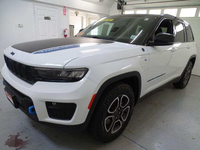 2023 Jeep Grand Cherokee Trailhawk
