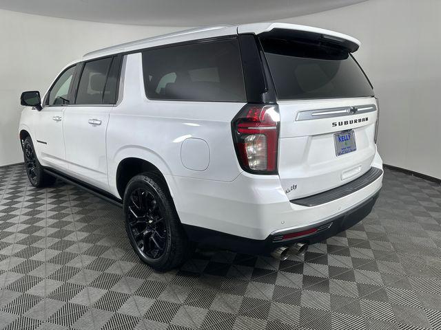 2022 Chevrolet Suburban 4WD High Country