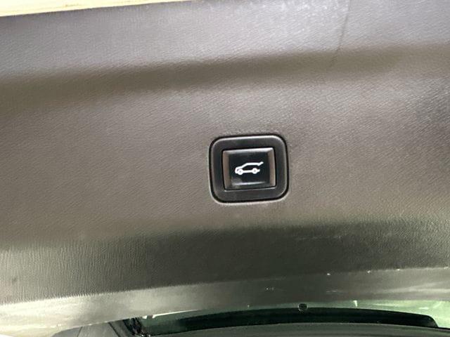 2022 Chevrolet Suburban 4WD High Country