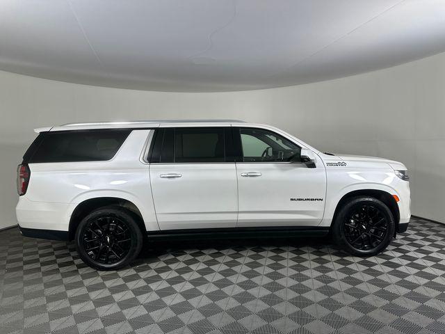 2022 Chevrolet Suburban 4WD High Country
