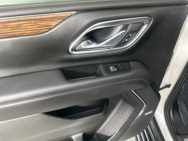 2022 Chevrolet Suburban 4WD High Country