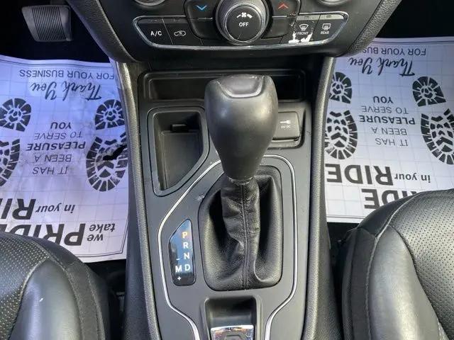 2021 Jeep Cherokee Latitude Lux FWD