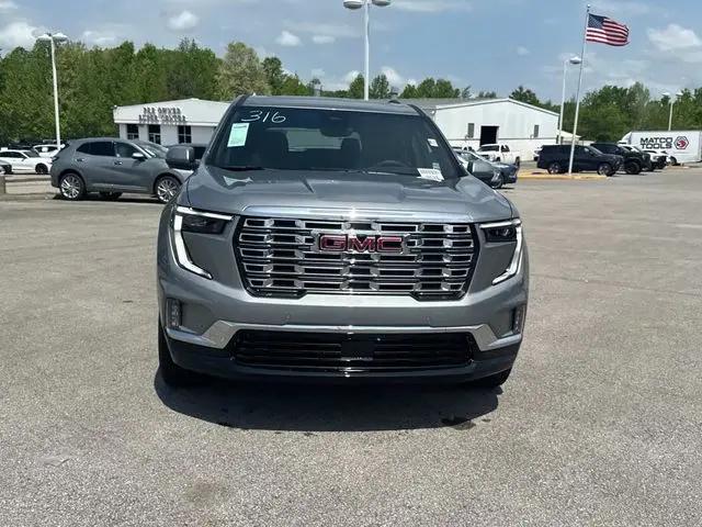 2026 GMC Acadia Denali FWD