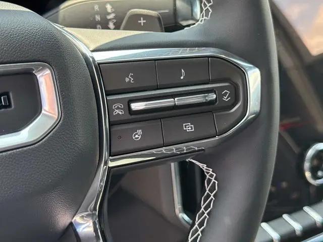2026 GMC Acadia Denali FWD