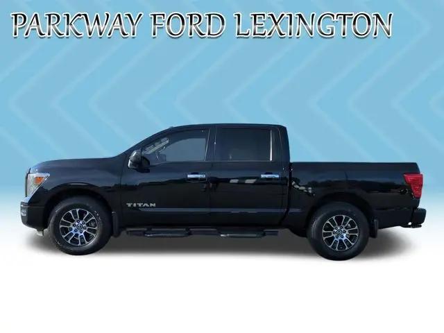 2021 Nissan Titan Crew Cab SV 4x4