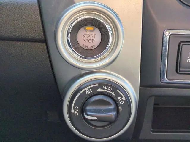 2021 Nissan Titan Crew Cab SV 4x4