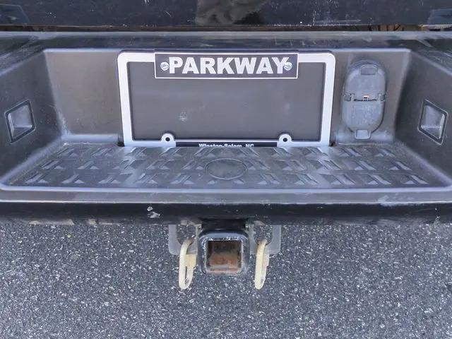 2021 Nissan Titan Crew Cab SV 4x4