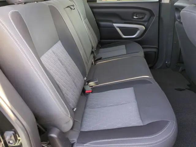 2021 Nissan Titan Crew Cab SV 4x4