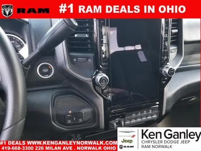2026 Ram 3500 Tradesman Regular Cab 4x4 8' Box
