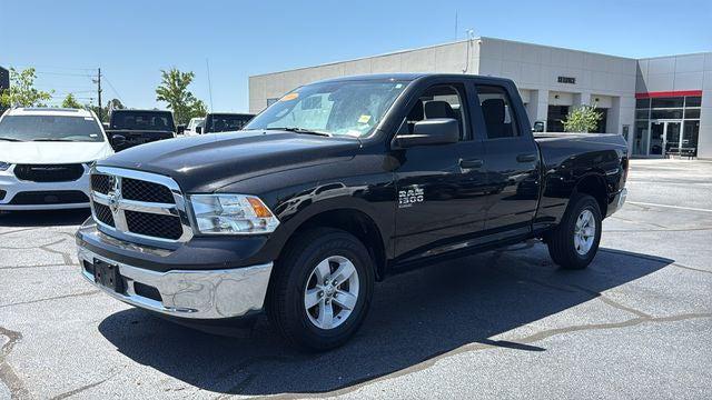 2024 Ram 1500 Classic SLT Quad Cab 4x4 6'4" Box