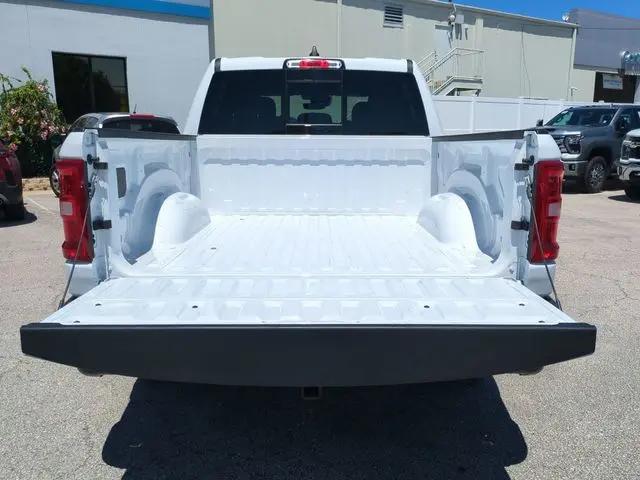 2025 Ram 1500 Big Horn Crew Cab 4x2 5'7" Box