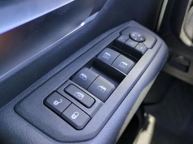 2025 Ram 1500 Big Horn Crew Cab 4x2 5'7" Box