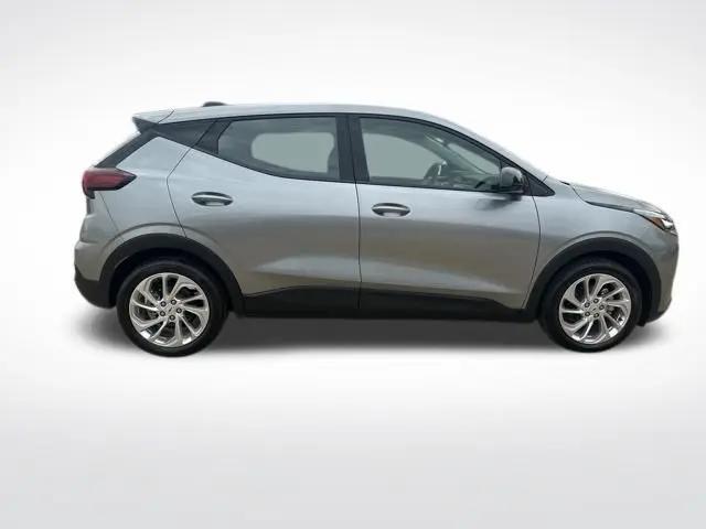 2027 Chevrolet Bolt LT FWD