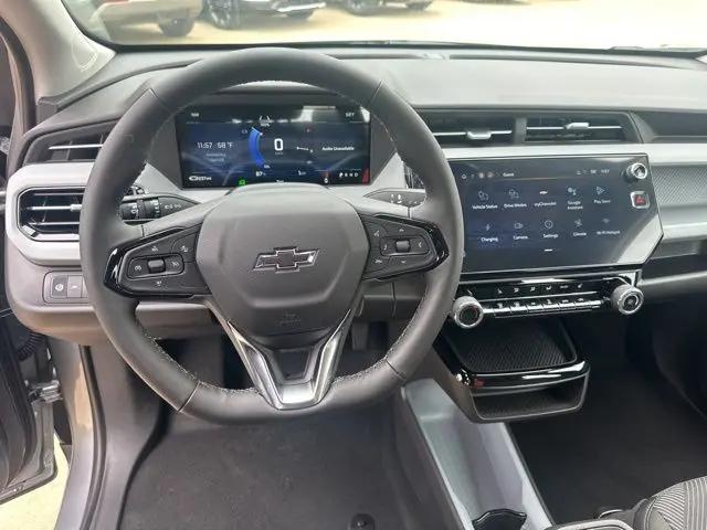 2027 Chevrolet Bolt LT FWD