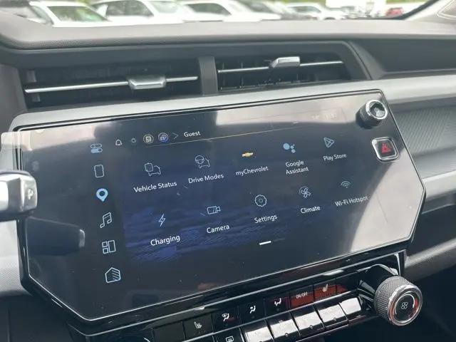 2027 Chevrolet Bolt LT FWD