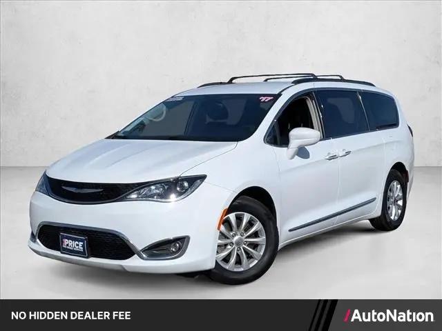 2017 Chrysler Pacifica Touring-L for sale in Chandler, AZ