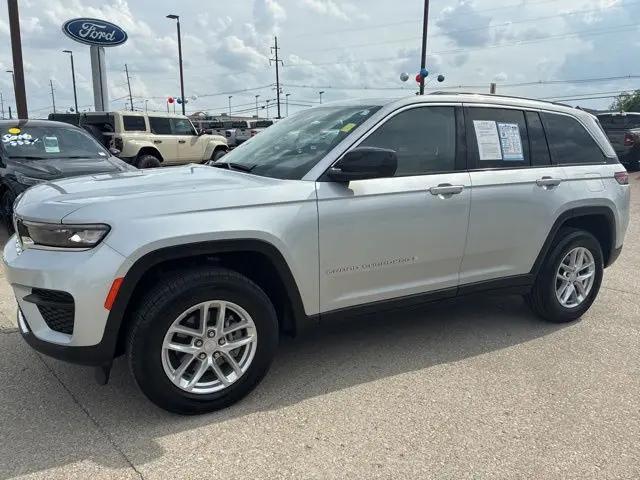 2024 Jeep Grand Cherokee Laredo 4x4