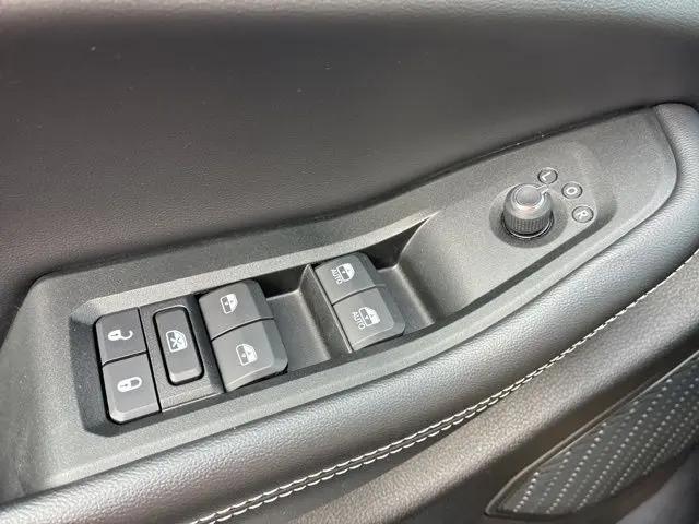 2024 Jeep Grand Cherokee Laredo 4x4
