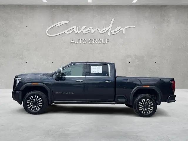 2025 GMC Sierra 2500HD 4WD Crew Cab Standard Bed Denali Ultimate